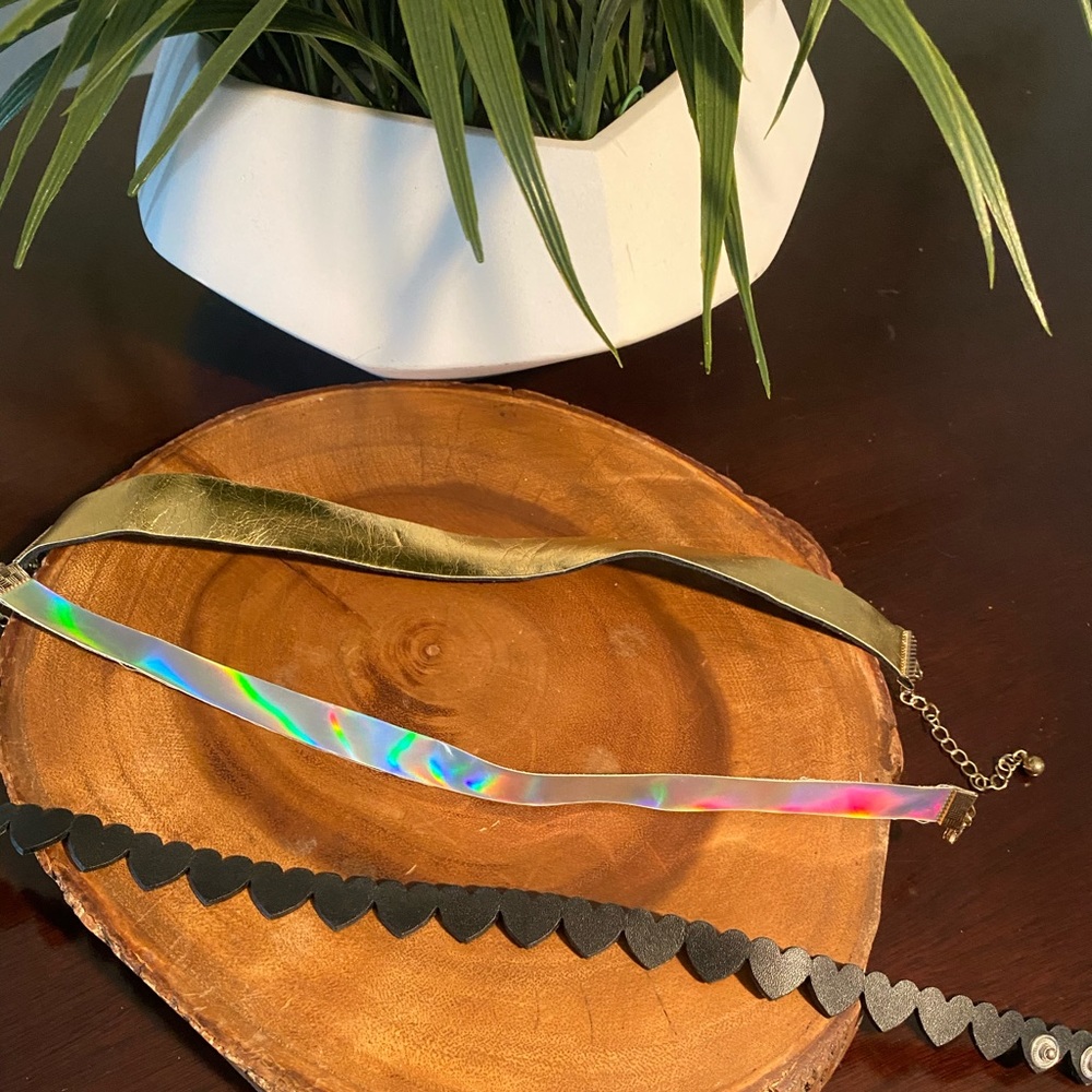 3 for 1 💕✨ Chokers 🤩